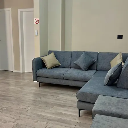 Comfort Porcelan דירה טיראנה