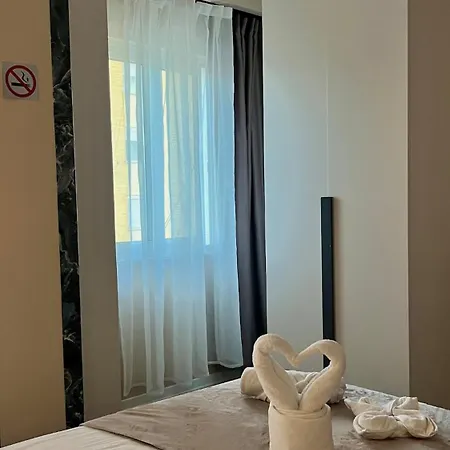 דירה Comfort Porcelan