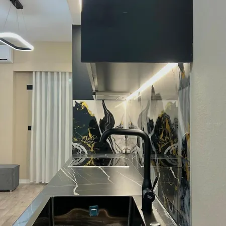 Comfort Porcelan דירה טיראנה